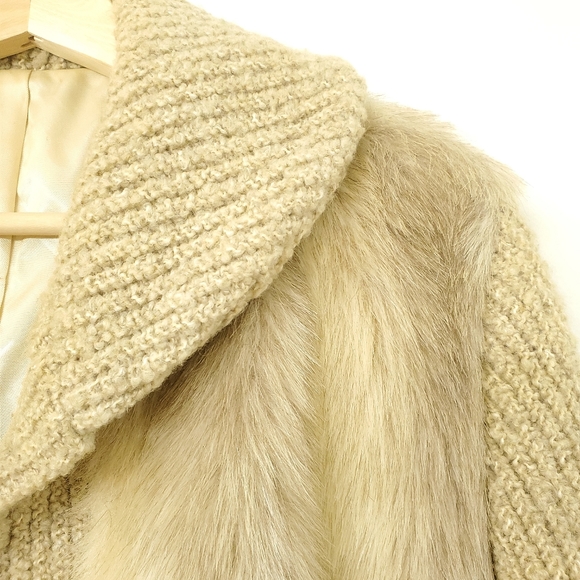 Vintage D'Esprit Dubrowsky and Perlbinder Fur Coat - Picture 5 of 6